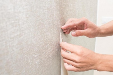 Les secrets d'une pose de papier peint r&eacute;ussie &agrave; Tinqueux